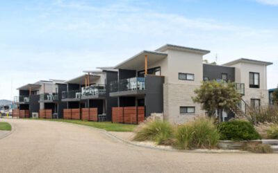 Captains Cove Resort offers accessible accommodation and is managed by Gippsland Holidays, a family owned short term accommodation business. They manage Captain's Cove Luxury Apartments.
