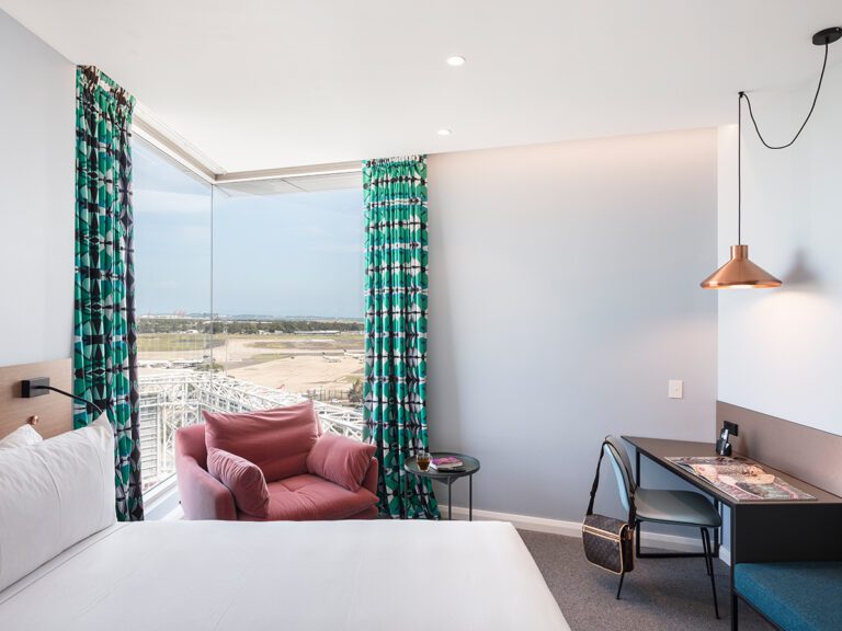 accessible accommodation sydney airport