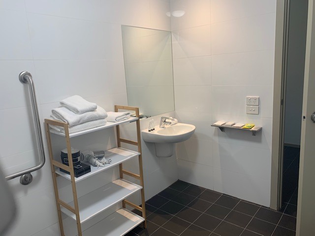 Quest Werribee With Accessible Accommodation near Werribee Zoo. Roll in shower, step free access.
