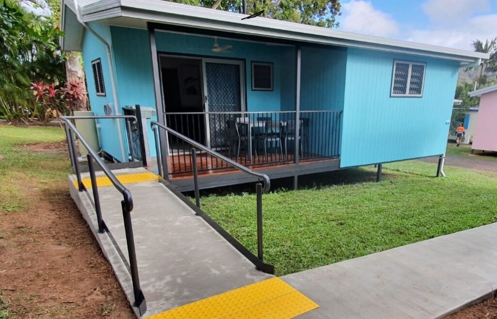 Accessible Accommodation Lake Tinaroo Holiday park has one accessible Villa with 1 bedroom, wheelchair friendly, fully self contained,